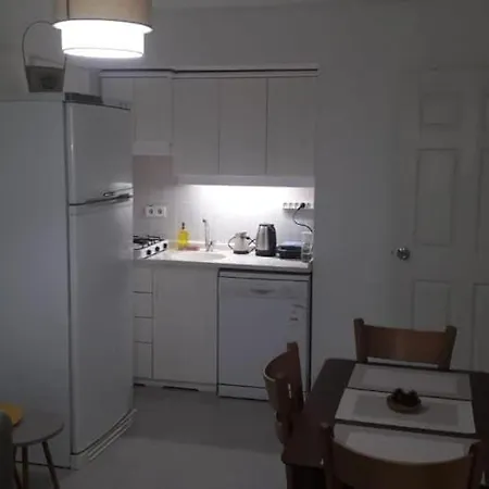 Icmeler Mountain View Cozy Flat Апартаменты Мармарис